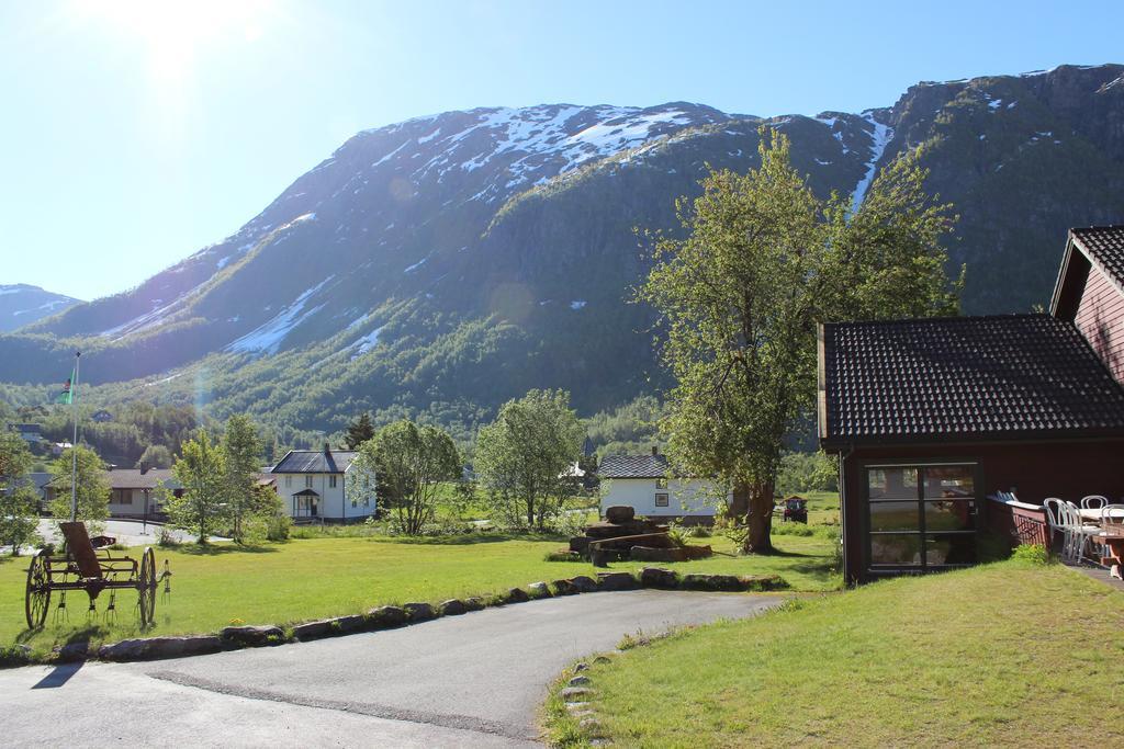 Skysstasjonen Campsite Roldal