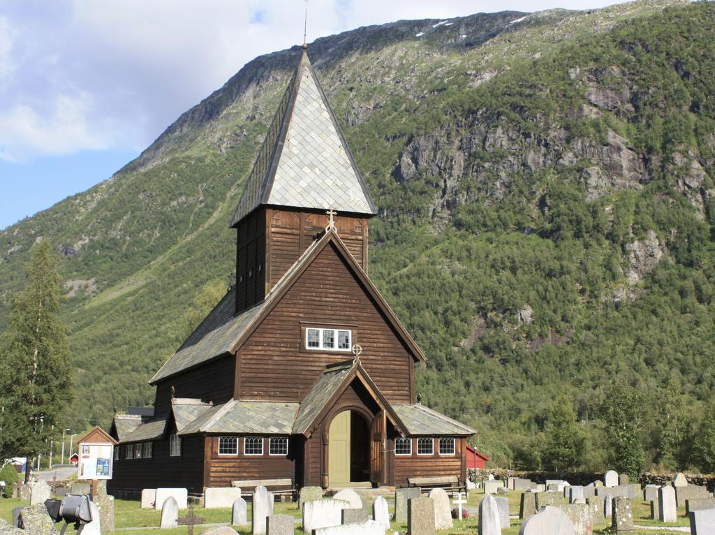 Skysstasjonen * Roldal